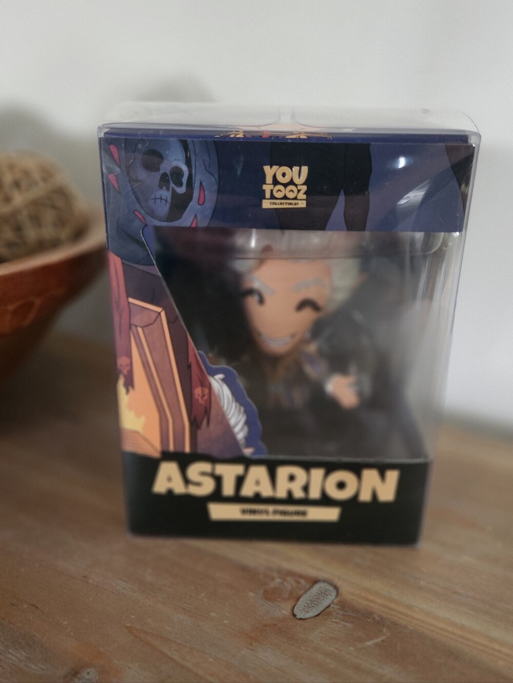 Youtooz Baldur's Gate 3 Astarion Vinyl Figure New Sealed w Protective Sleeve 5.2 - Picture 11 of 11